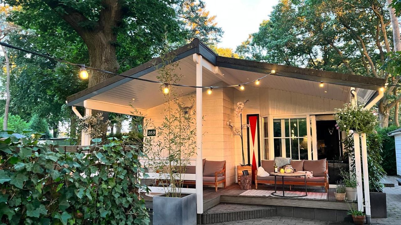 Boslodge Het Verwende Nest met privé Hottub Voorthuizen Exterior foto