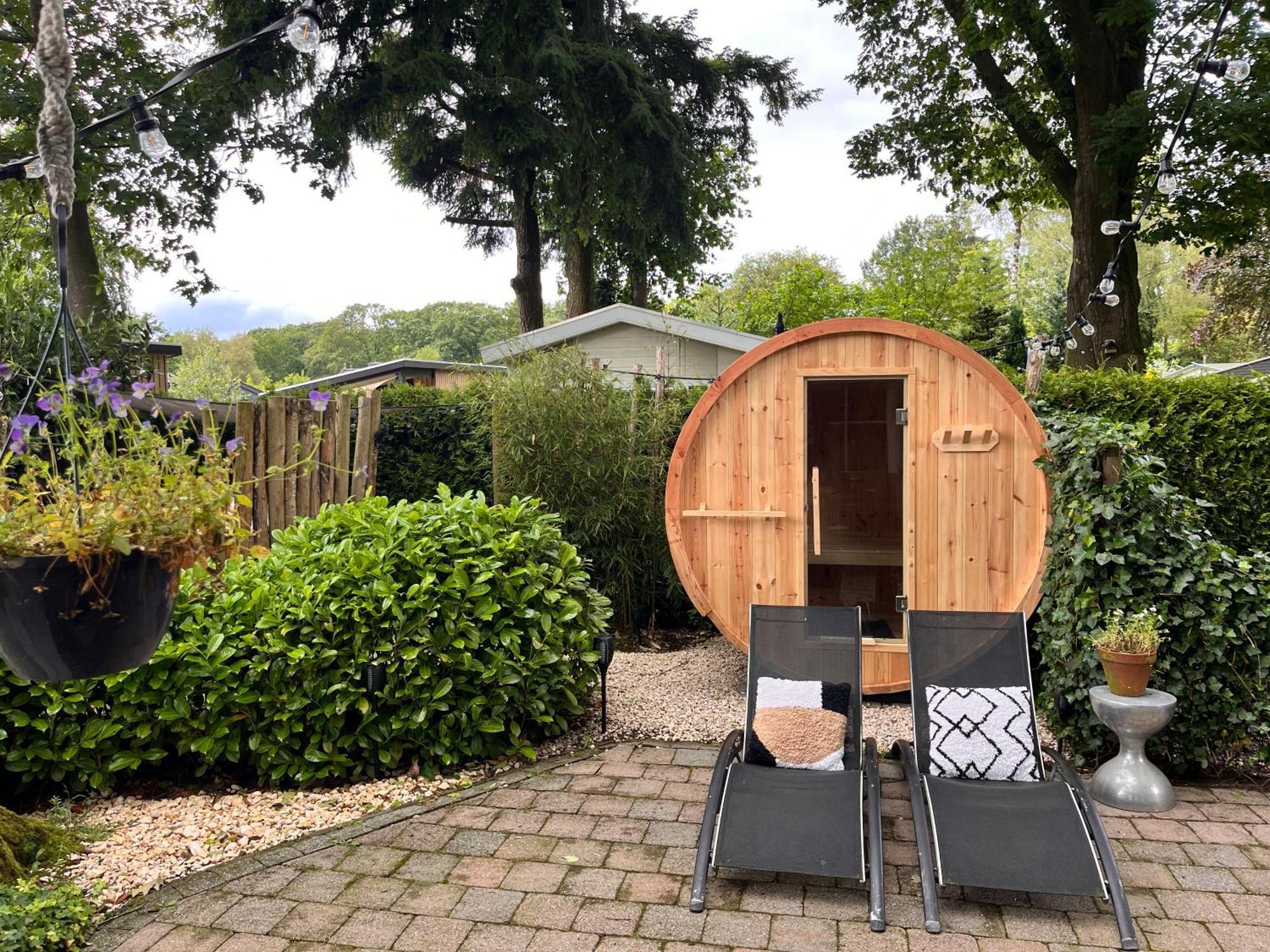 Boslodge Het Verwende Nest met privé Hottub Voorthuizen Exterior foto